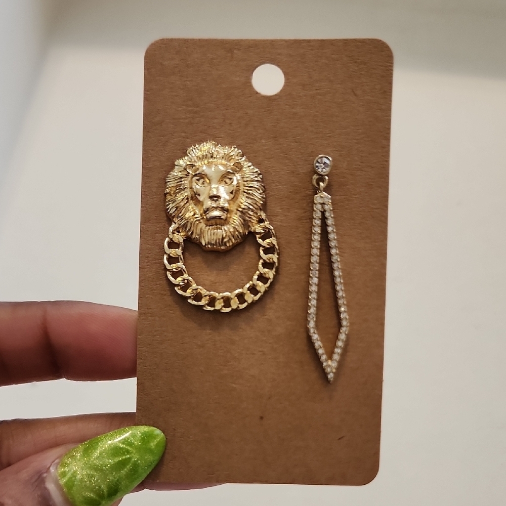Mismatched Gold Lion Rhinestone Statement Earrings Set